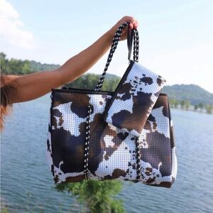 Stylish Brown and White cowhide print Tote Bag Set